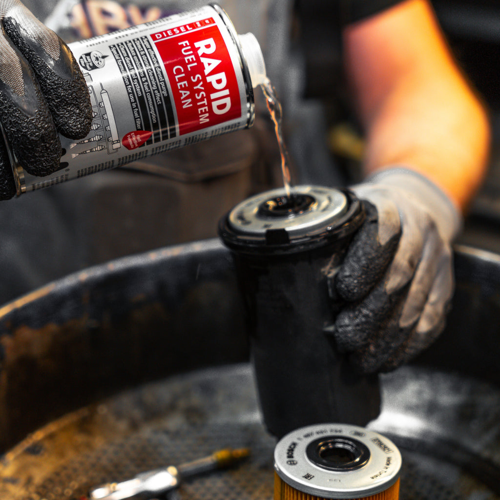 Limpeza do Sistema do Combustível Rápido JLM